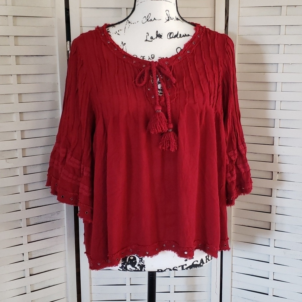 Tularosa red distress bell 3/4 sleeves with tassels tie neck women blouse size M